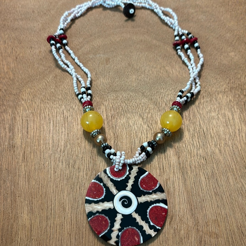 Nice Large Shell Disk Beaded Statement Necklace - image 1